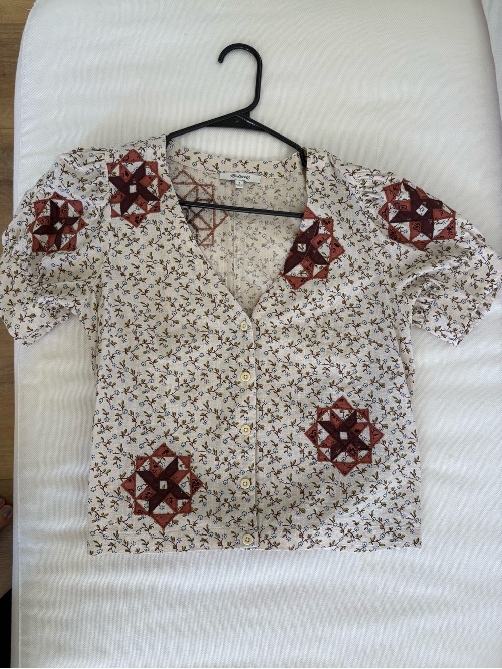 Madewell Cream Floral Button-Front Blouse with Rust Patchwork Stars